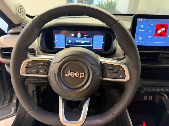 Jeep Avenger 1.2 Turbo 100 CV Summit - immagine 1