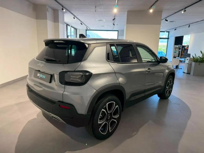 Jeep Avenger 1.2 Turbo 100 CV Summit - immagine 11