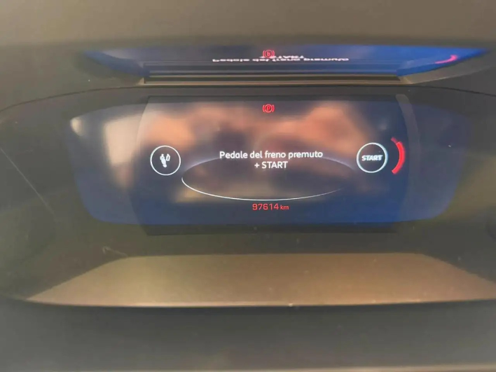 Peugeot 2008 BlueHDi 130 S&S EAT8 GT Line - immagine 1