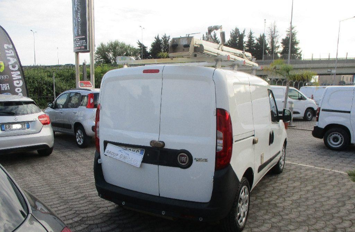 FIAT Doblo 1.4 T-JET PC-TN CARGO LAMIERATO SX 2 - immagine 4