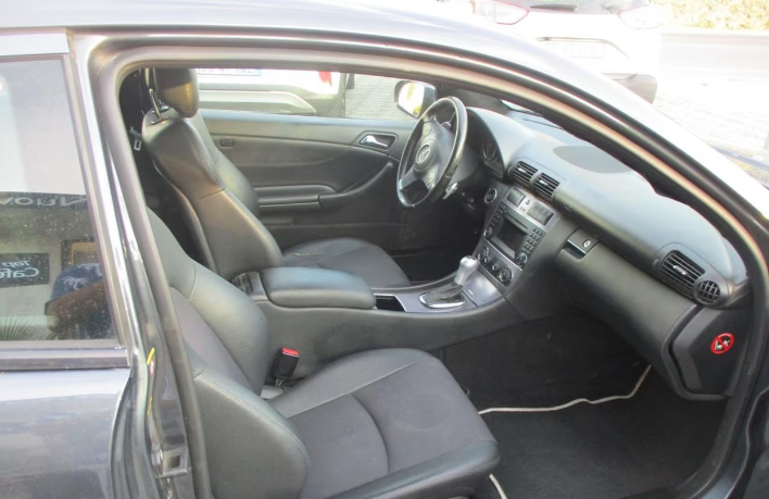 MERCEDES-BENZ CLC 200 CDI Sport - immagine 3
