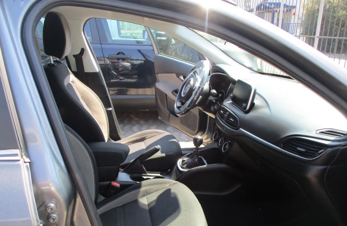 FIAT Tipo 1.6 Mjt S&S DCT 5 porte Lounge - immagine 3