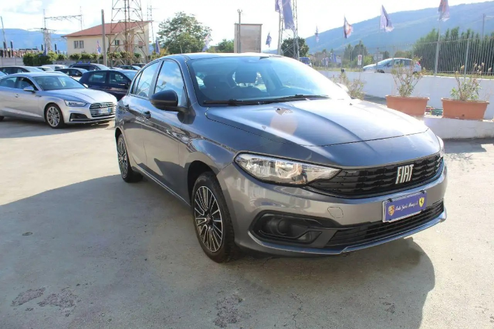 Fiat Tipo 1.0 5 porte - immagine 8