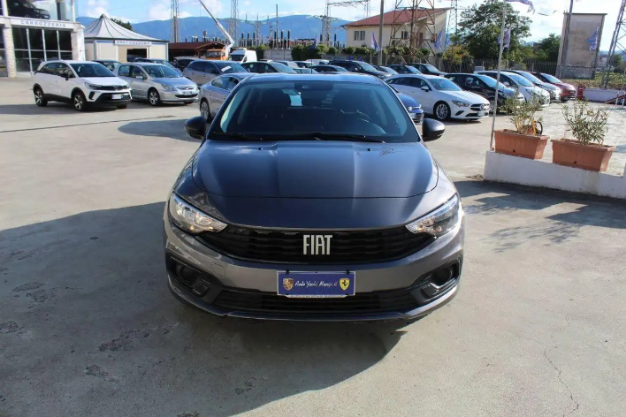 Fiat Tipo 1.0 5 porte - immagine 9