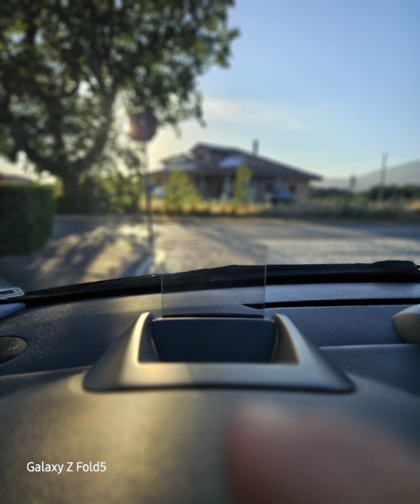 Peugeot 3008 Hybrid 4 - immagine 9