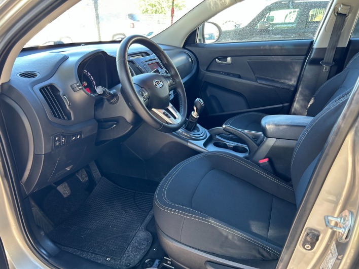 Kia Sportage 1.7 CRDI Class "disponibile" - immagine 10