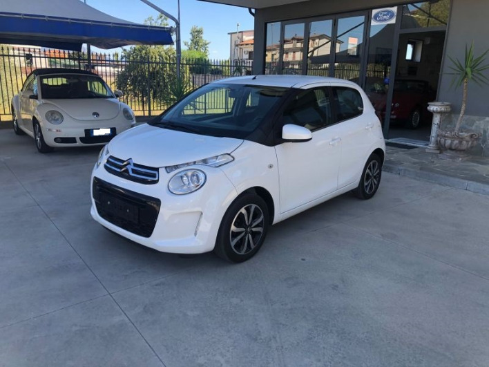 Citroen C1 1.0i 68cv anno 2015 - immagine 3