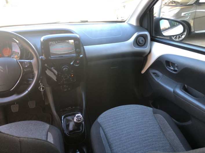 Citroen C1 1.0i 68cv anno 2015 - immagine 9