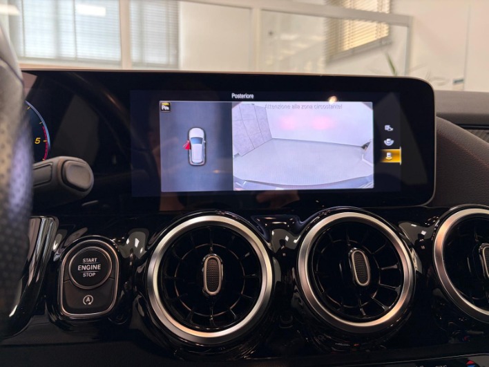 Mercedes-Benz B 180 d Premium auto - immagine 14