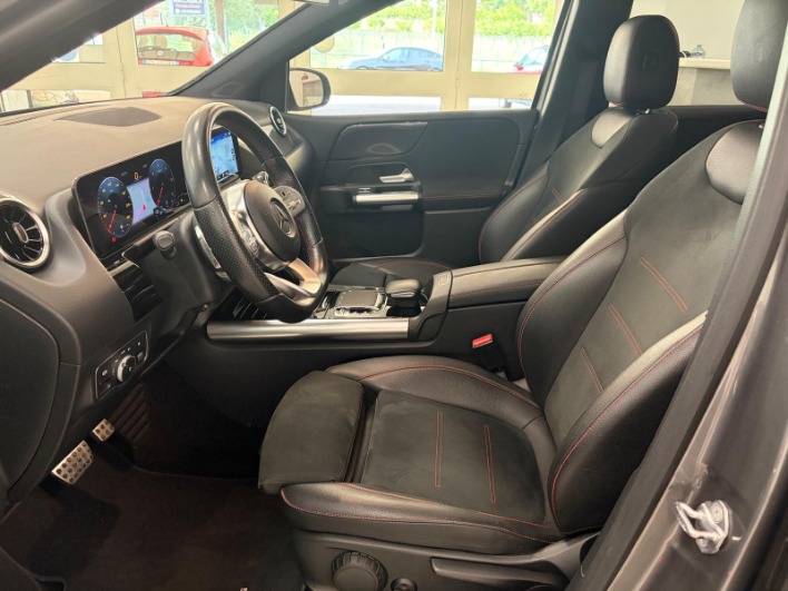 Mercedes-Benz B 180 d Premium auto - immagine 9