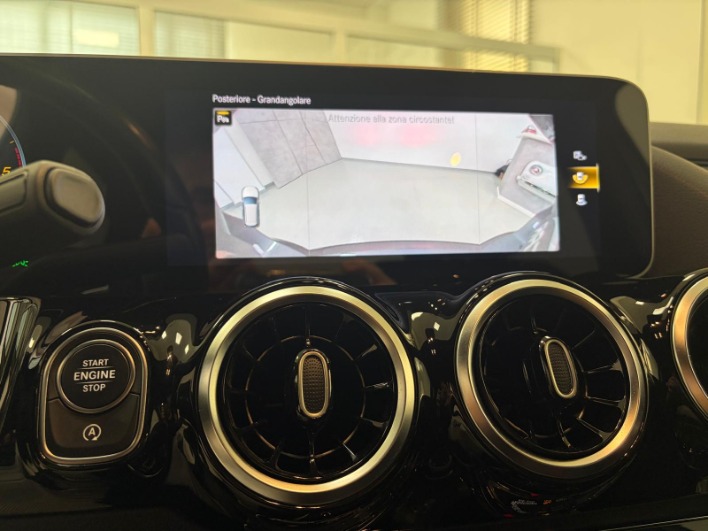 Mercedes-Benz B 180 d Premium auto - immagine 13