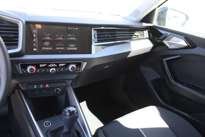 Audi A1 SPB 25 TFSI Advanced - immagine 3