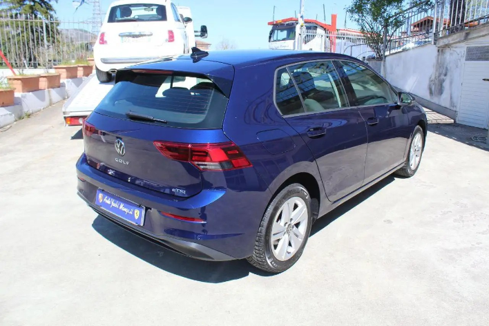 Volkswagen Golf VIII 1.0 etsi evo Life 110cv dsg - immagine 11