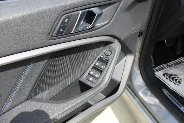 BMW 118 118i Msport 5p auto - immagine 7