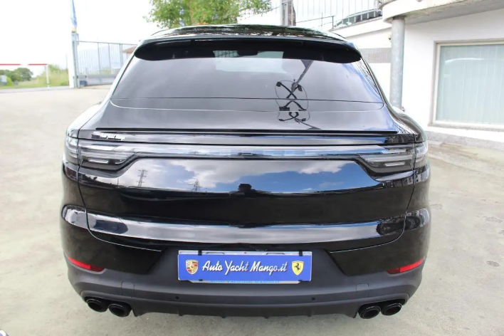 Porsche Cayenne Coupè 3.0 V6 - immagine 10