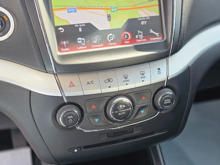 FIAT FREEMONT 2.0 170CV AUTOMATICA FULL - immagine 11