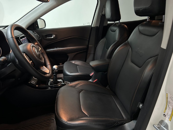 Jeep Compass 1.6 MJ Limited 120CV - immagine 13