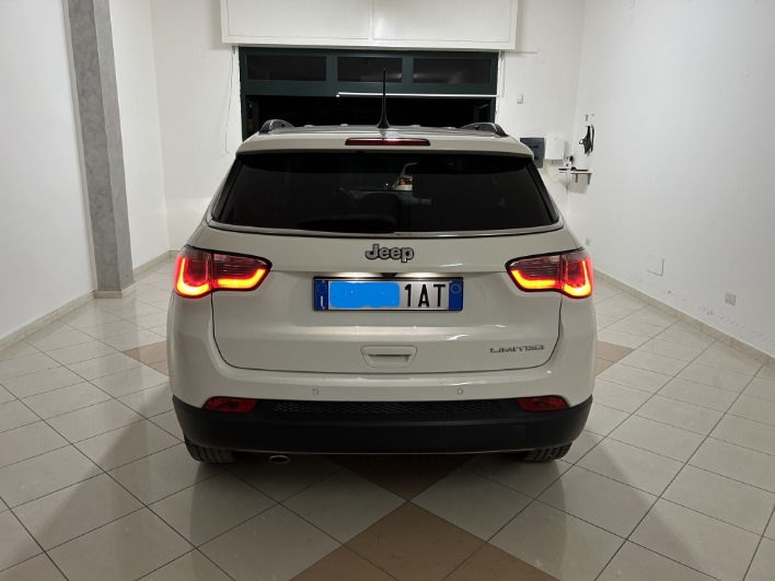 Jeep Compass 1.6 MJ Limited 120CV - immagine 6