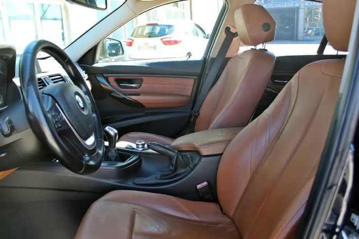 BMW 318 320d Futura - immagine 7