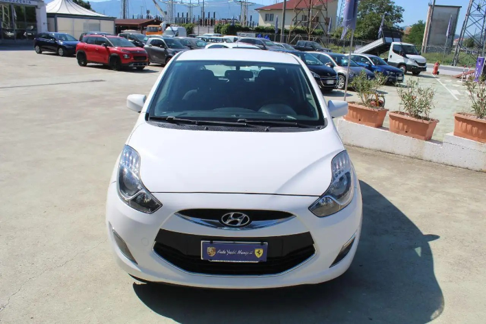 Hyundai i20 1.4 CRDi 5p. Comfort - immagine 14
