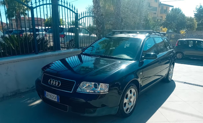 Audi A6 2.5 V6 TDI cat Avant - immagine 4