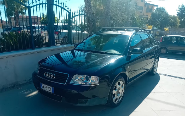 Audi A6 2.5 V6 TDI cat Avant - immagine 1