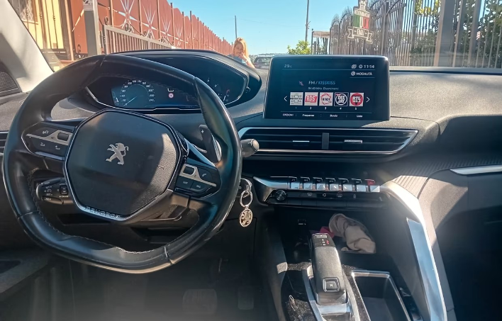 Peugeot 3008 BlueHDi 180 S&S EAT8 GT - immagine 7