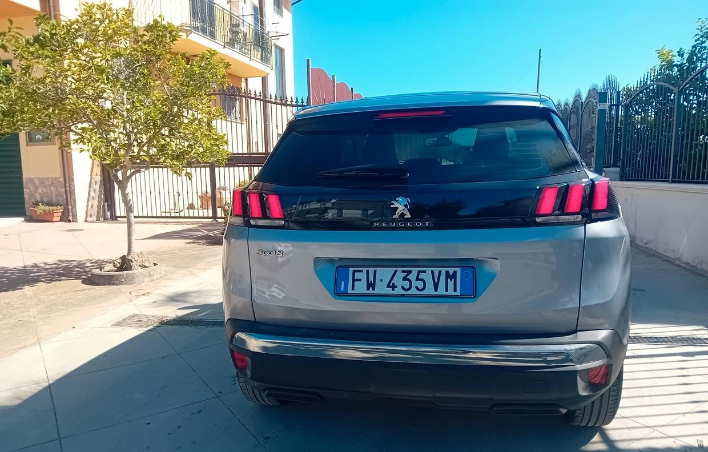 Peugeot 3008 BlueHDi 180 S&S EAT8 GT - immagine 9