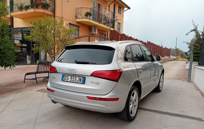 Audi Q5 2.0 TDI 170 CV quattro - immagine 8