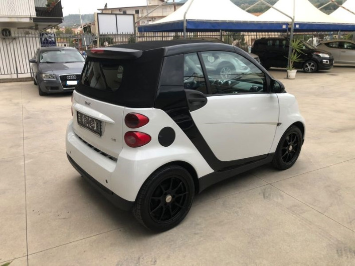 Smart ForTwo 800 CDi Cabrio 2010 - immagine 5