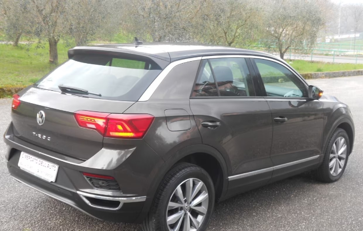 T-ROC 2.0TDI(BI-COLOR,DSG-NAVI)E6D-TEMP,150cv - immagine 10