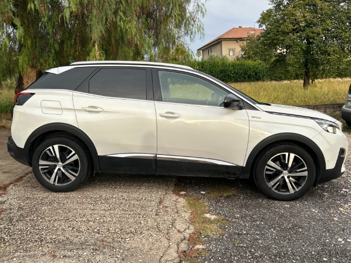 Peugeot 3008 GTLine 1.5 hdi 130CV - immagine 8
