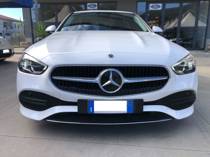Mercedes-Benz C 200 d Mild Hybrid anno 2024 - immagine 12