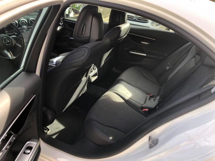 Mercedes-Benz C 200 d Mild Hybrid anno 2024 - immagine 7