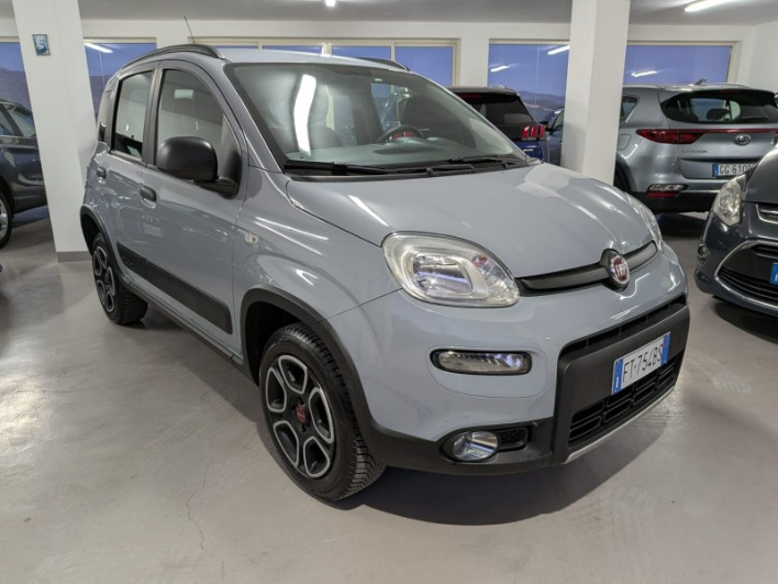 Panda III 2018 4x4 0.9 t.air t. 4x4 s&s 29.000 - immagine 3
