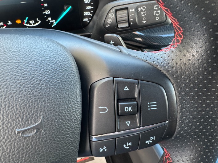 FORD FOCUS 1.5 ECOBLUE 120CV ST LINE AUTOMATICA - immagine 10