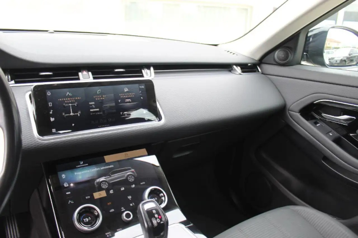 Land Rover Range Evoque RR Evoque 2.0D I4 163 CV AWD Auto - immagine 3