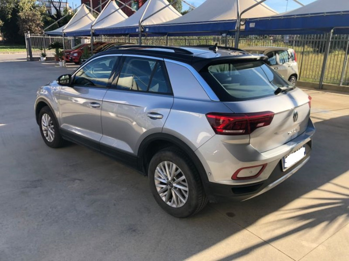 Volkswagen T-Roc 1.5TSI ACT DSG R-Line 2023 - immagine 5