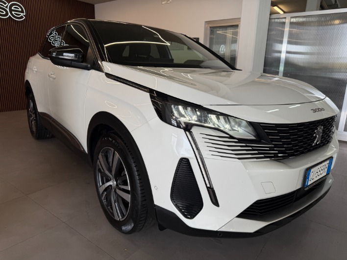 Peugeot 3008 1.5 Bluehdi 130cv Allure Pack EAT Automatica S&S - immagine 2