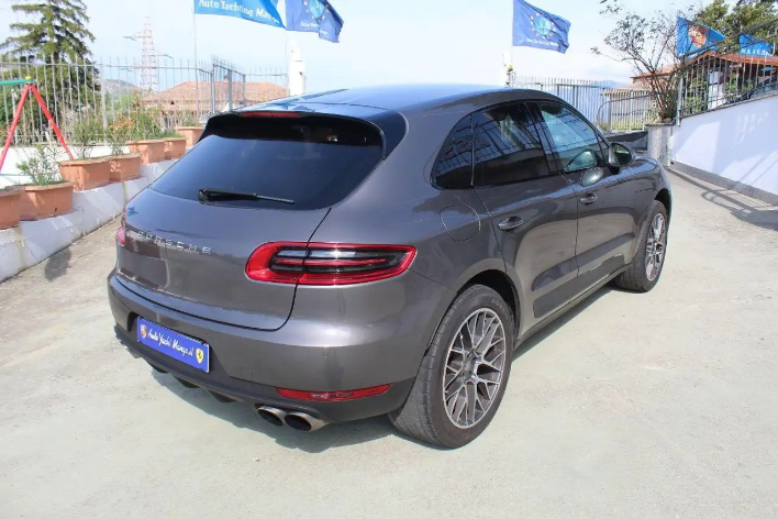 Porsche Macan S Diesel - immagine 10