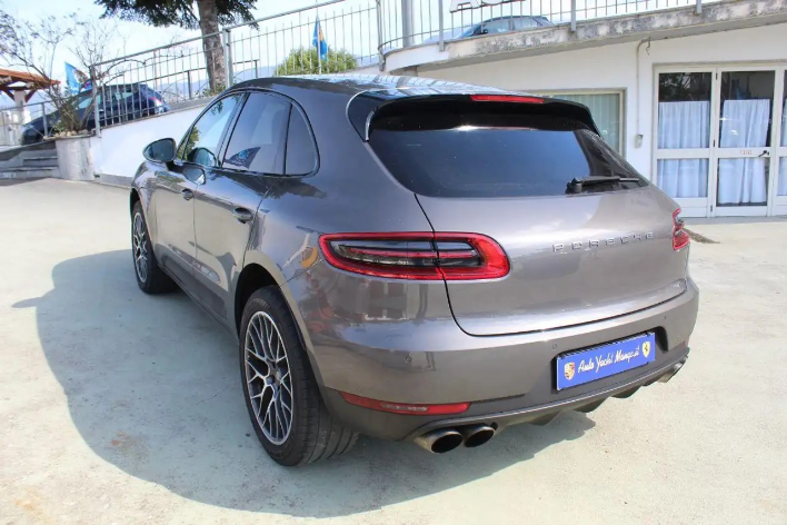 Porsche Macan S Diesel - immagine 8