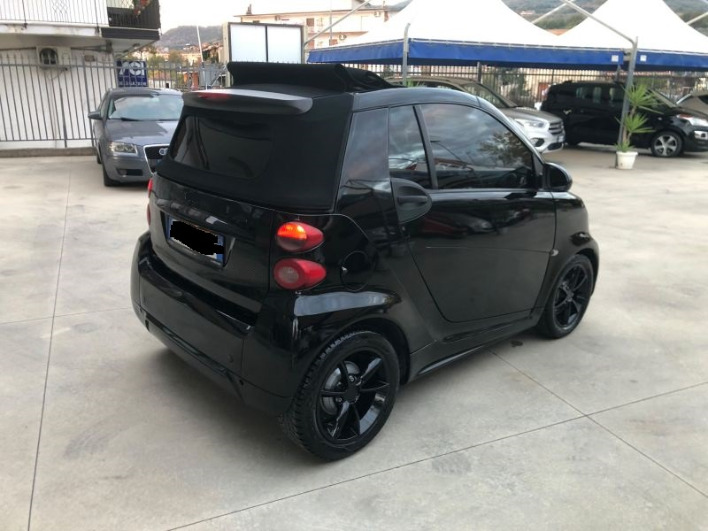 Smart ForTwo 1000 52 kW MHD cabrio 2011 - immagine 4