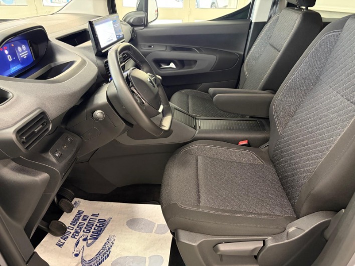Peugeot Rifter 1.5 bluehdi Allure 100CV AUTOCARRO 5POSTI - immagine 6