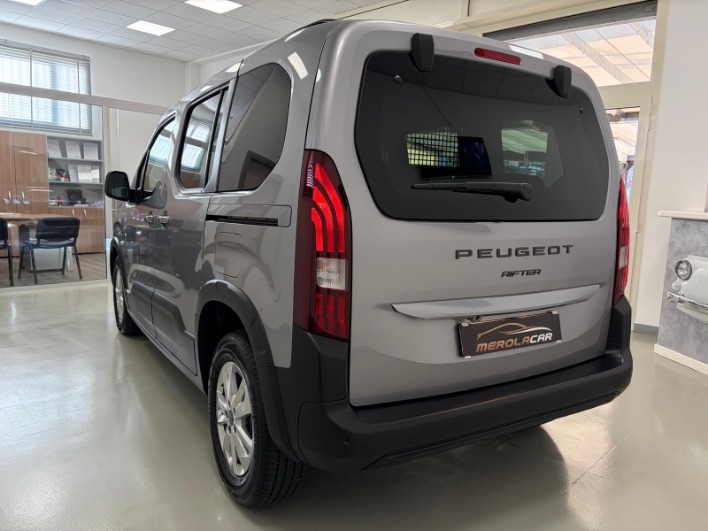 Peugeot Rifter 1.5 bluehdi Allure 100CV AUTOCARRO 5POSTI - immagine 8